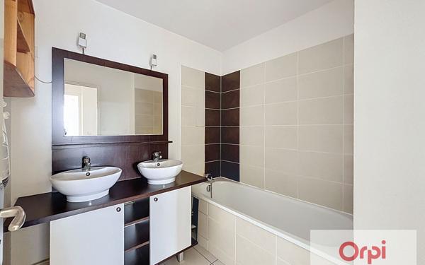 Appartement à louer    3 pièces • 67,44 m2 Montluçon