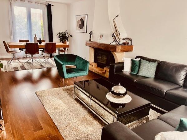 MAISON 4 CHAMBRES JARDIN ET GARAGE