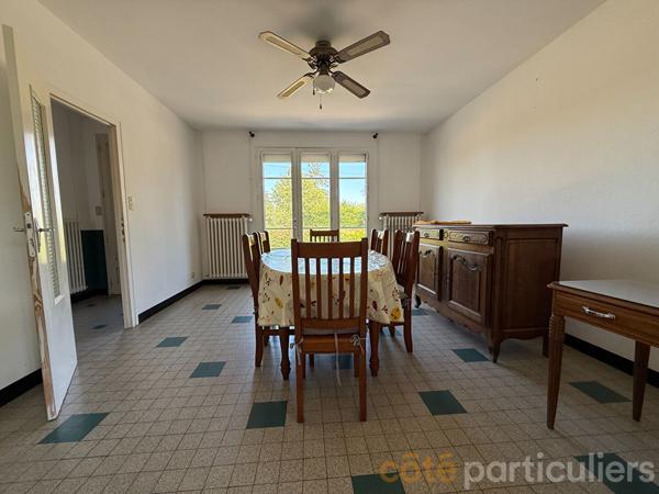 Vente
                Maison86 m² - 3 Pièces -
                    CHARENTON DU CHER (18210)
