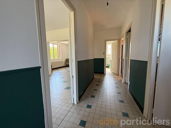 Vente
                Maison86 m² - 3 Pièces -
                    CHARENTON DU CHER (18210)