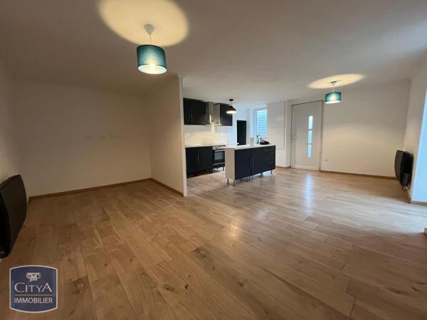 Location maison Massilly (71250) 4 pièces 120m²