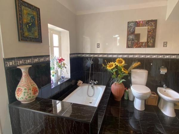 Belle maison de style Basque Pays de Belvès.