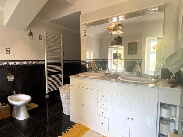 Belle maison de style Basque Pays de Belvès.