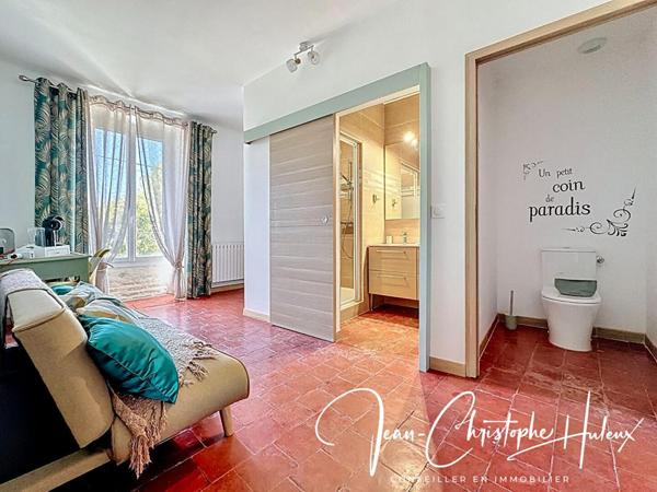 30320 Marguerittes - Mas de caractère de 418 m2