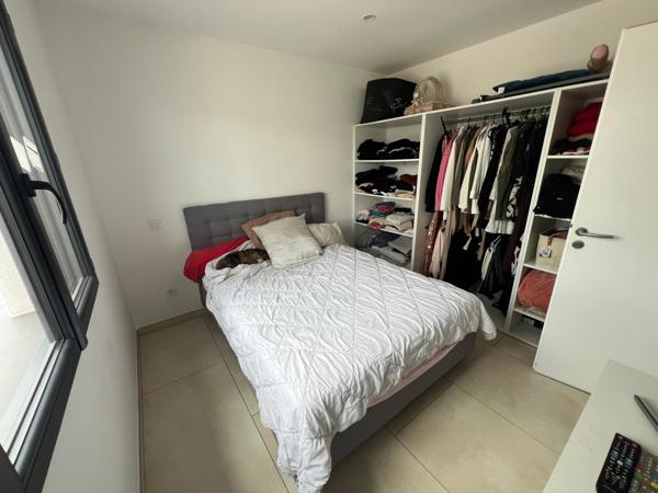 VILLA RE 2020 120m2, AVEC JACUZZI ET GARAGE