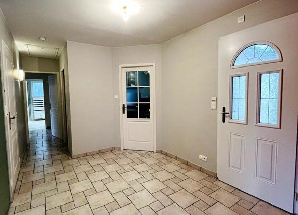 Maison à vendre    5 pièces •  Chauvigny