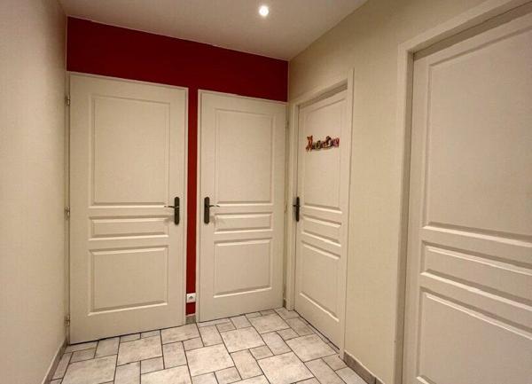 Maison à vendre    5 pièces •  Chauvigny