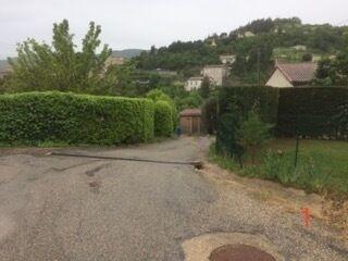 Privas-(07000)-Terrain à bâtir viabilisé de 520 m2