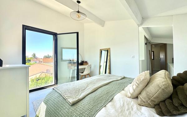 Maison à vendre    7 pièces • 180 m2 Salon-de-Provence