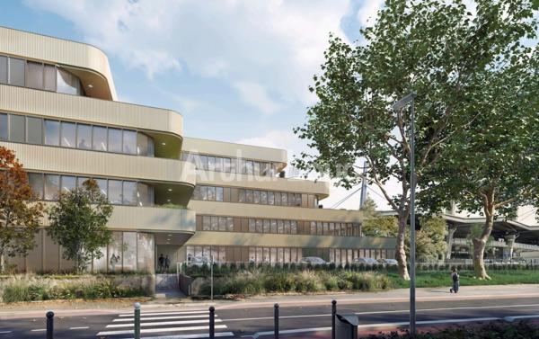 Bureaux d'Exception au Pied du Stadium de Villeneuve-d'Ascq - 4 700 m² lumineux et modulables