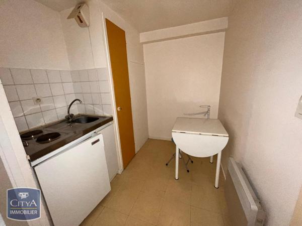 Location appartement Laval (53000) 1 pièce 20.08m²