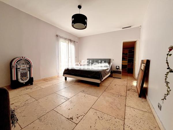 Maison 7 pièces - 305 m² Bien prestige