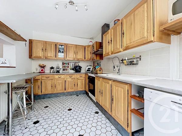 Maison à vendre  5 pièces - 114 m 2   WATTRELOS  - 59