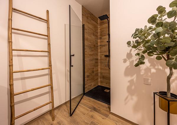 EXCLUSIVITÉ  - MAISON NEUVE MEUBLÉE 170 M²  - 4 CHAMBRES  SAINT-LAURENT-DE-LA-PRÉE