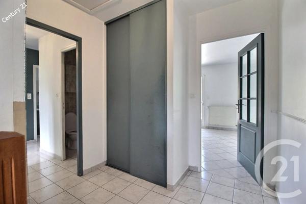 Maison à vendre  5 pièces - 126 m 2   CHATEAU THIERRY  - 02