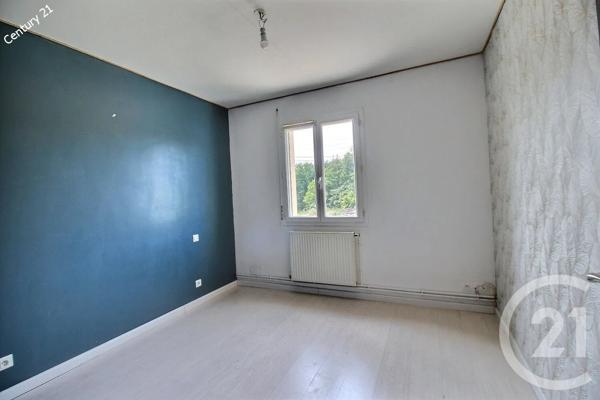 Maison à vendre  5 pièces - 126 m 2   CHATEAU THIERRY  - 02