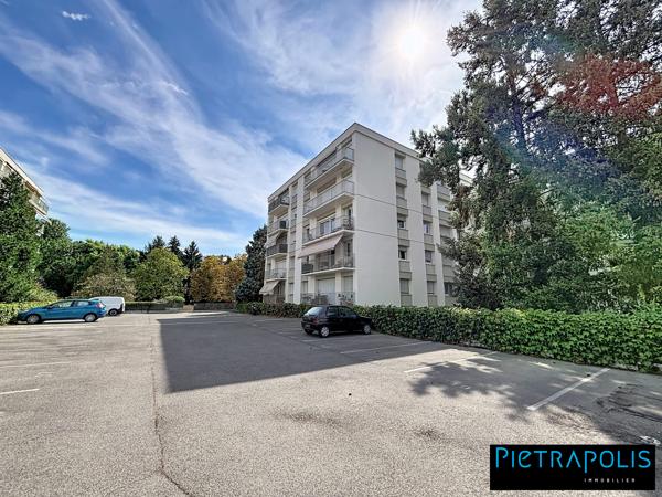 Apt T3 de 67 m², Balcon, cave et parking au 2E étage avec ascenseur
