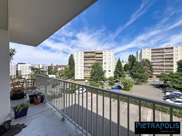 Apt T3 de 67 m², Balcon, cave et parking au 2E étage avec ascenseur