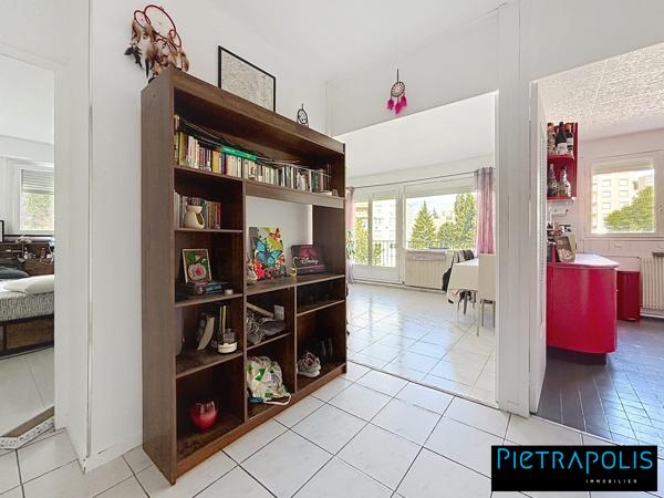 Apt T3 de 67 m², Balcon, cave et parking au 2E étage avec ascenseur