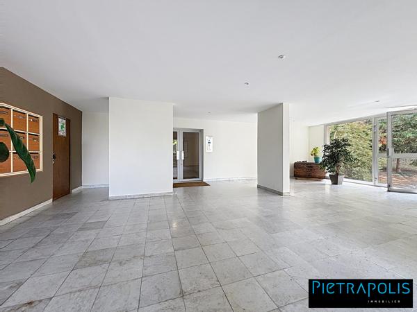 Apt T3 de 67 m², Balcon, cave et parking au 2E étage avec ascenseur