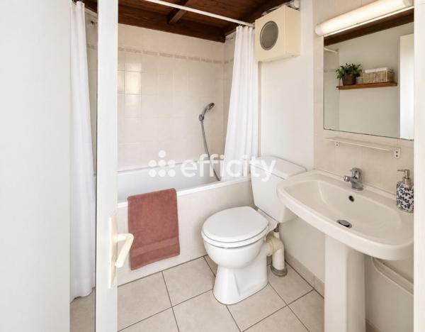 Appartement
         1 pièce
        - 24 m² 145 000 €*