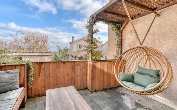 Maison à vendre    4 pièces • 90 m2 Saint-Didier-au-Mont-d'Or