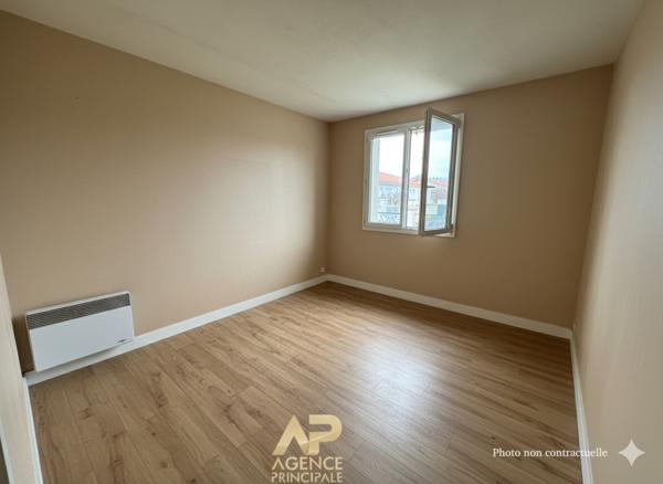 Maison à rénover - 4 pièces 85m2 - Aytré €243 000 ** - Référence JH671D1