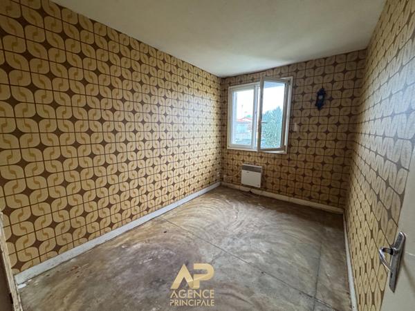 Maison à rénover - 4 pièces 85m2 - Aytré €243 000 ** - Référence JH671D1