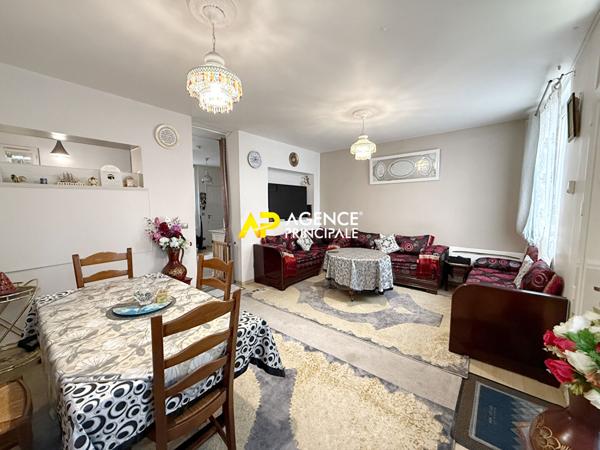 ARGENTEUIL Centre-Ville, Maison 5 pièces d'environ 74 m2 Carrez, 84m² au sol €374 900 ** - Référence 4475