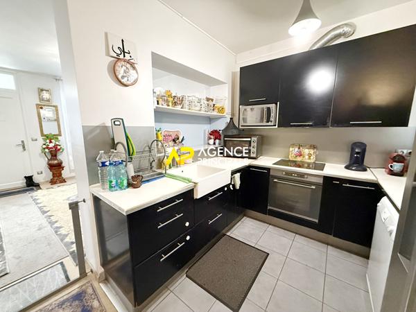 ARGENTEUIL Centre-Ville, Maison 5 pièces d'environ 74 m2 Carrez, 84m² au sol €374 900 ** - Référence 4475