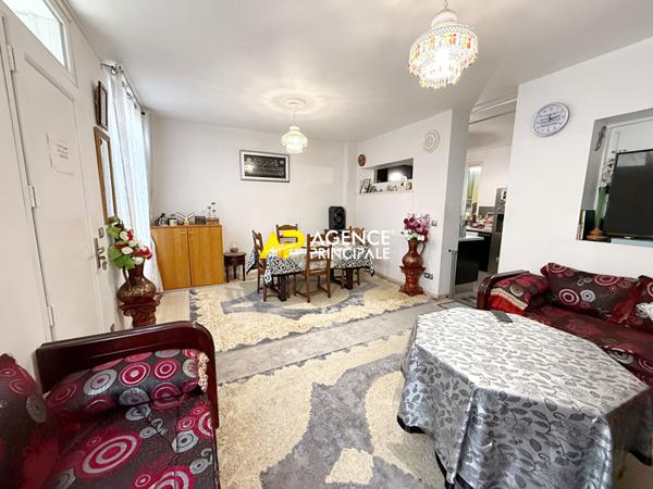 ARGENTEUIL Centre-Ville, Maison 5 pièces d'environ 74 m2 Carrez, 84m² au sol €374 900 ** - Référence 4475