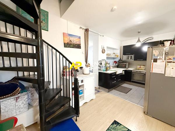 ARGENTEUIL Centre-Ville, Maison 5 pièces d'environ 74 m2 Carrez, 84m² au sol €374 900 ** - Référence 4475