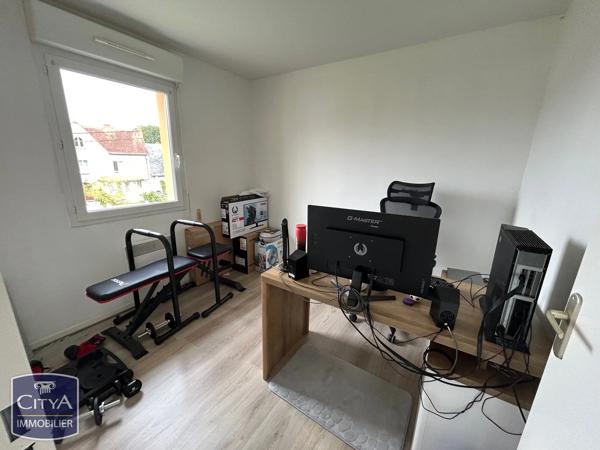 Appartement à vendre 3 pièces 54.25m² Châtellerault (86100)
