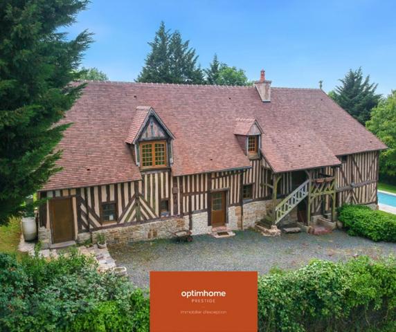 Maison Ancienne de Standing avec Piscine et Vue Campagne