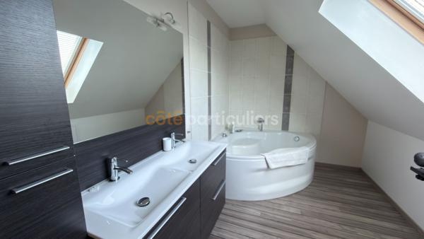 Vente
                Maison200 m² - 6 Pièces -
                    SAINT SEBASTIEN DE MORSENT (27180)
