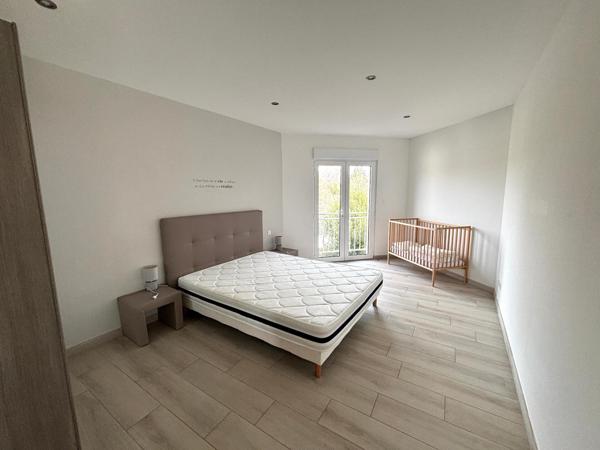 Superbe maison moderne avec piscine