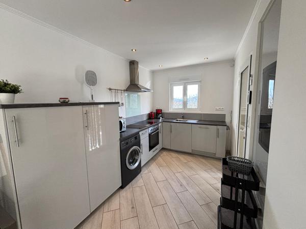 Superbe maison moderne avec piscine