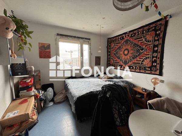 Location Studio 18.37 m² - 98 AVENUE ROGER SALENGRO Villeurbanne 69100