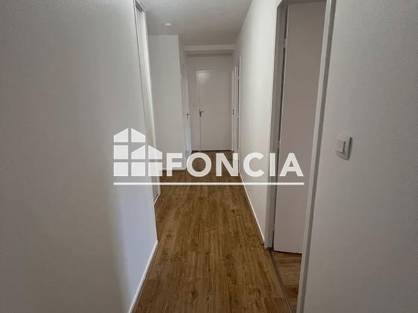 Location Appartement 4 pièces 88 m² - 4 PLACE RENE CHAR Castanet Tolosan 31320