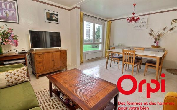 Appartement à vendre    4 pièces • 86 m2 Montigny-le-Bretonneux