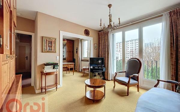 Appartement à vendre    5 pièces • 86,28 m2 Châtillon