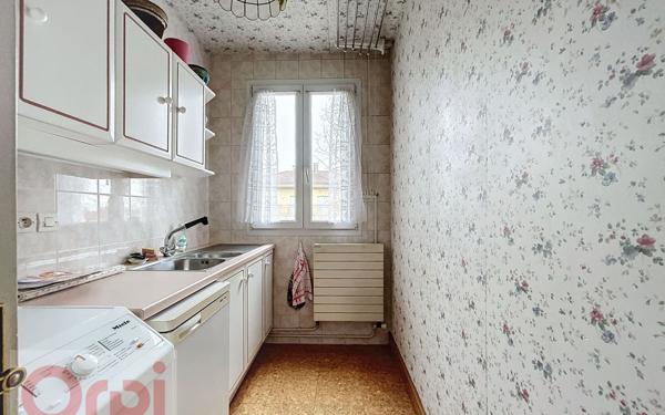 Appartement à vendre    5 pièces • 86,28 m2 Châtillon