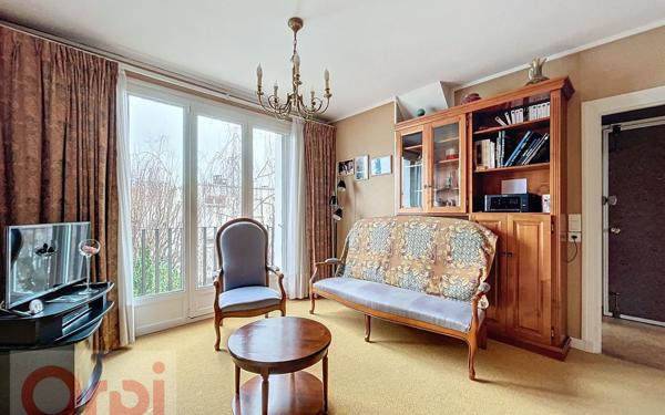 Appartement à vendre    5 pièces • 86,28 m2 Châtillon