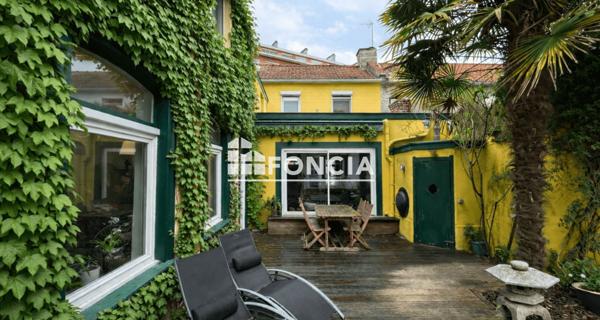 À vendre Maison 7 pièces 222 m² - Roubaix 59100