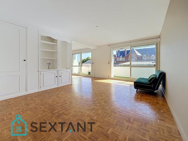 Appartement de 115 m2 avec terrasse plein sud entre centre ville et la plage