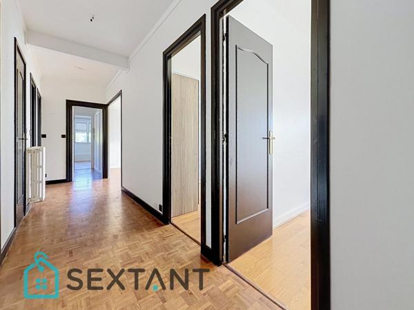 Appartement de 115 m2 avec terrasse plein sud entre centre ville et la plage