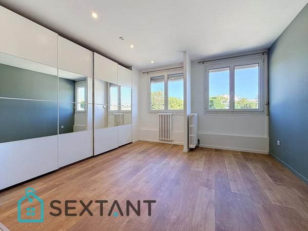 Appartement de 115 m2 avec terrasse plein sud entre centre ville et la plage