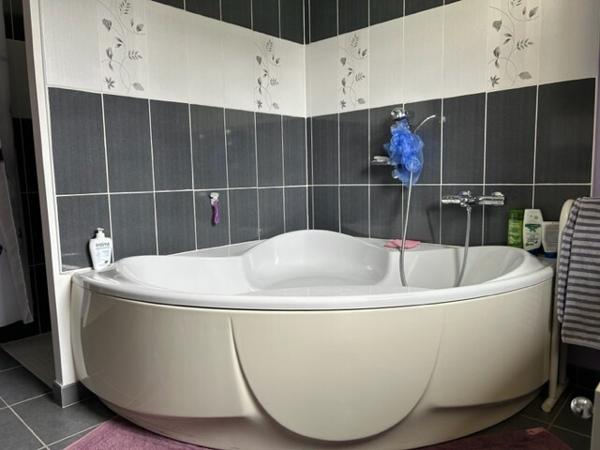 Belle maison de 122 m2 avec piscine proche des plages