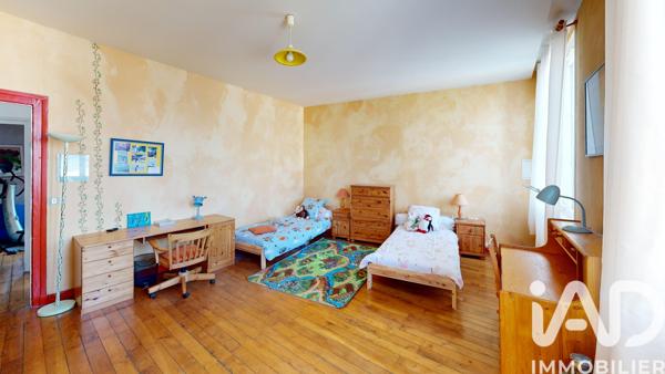 Maison à vendre 11 pièces 380 m² Villenoy