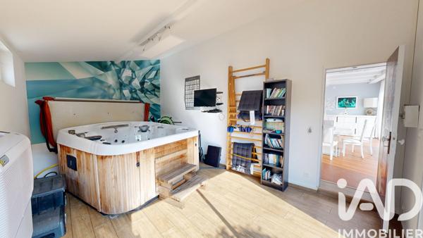 Maison à vendre 11 pièces 380 m² Villenoy